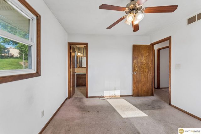 7804 Seymour Street, Ralston, NE 68127