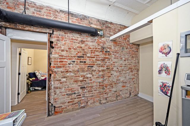 138 W Pike Street, Covington, KY 41011