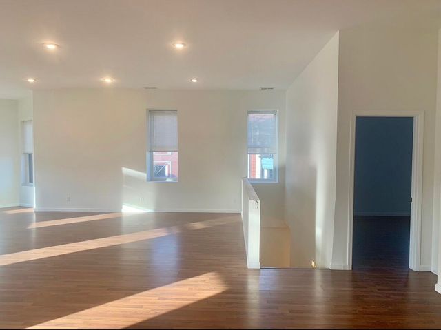 138 W Pike Street, Covington, KY 41011