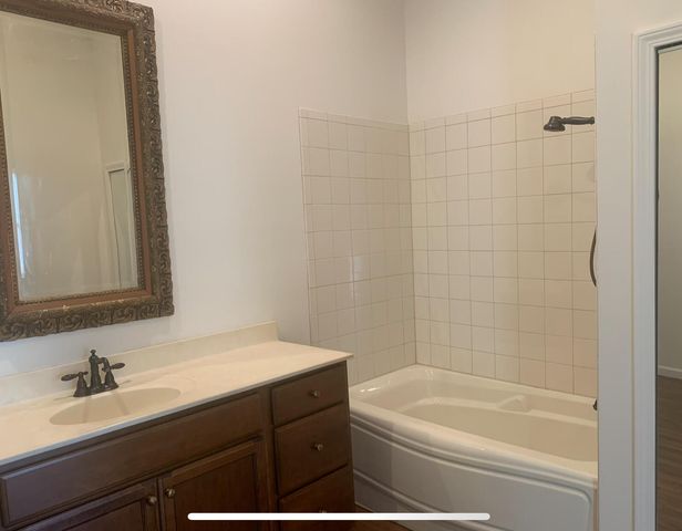 138 W Pike Street, Covington, KY 41011