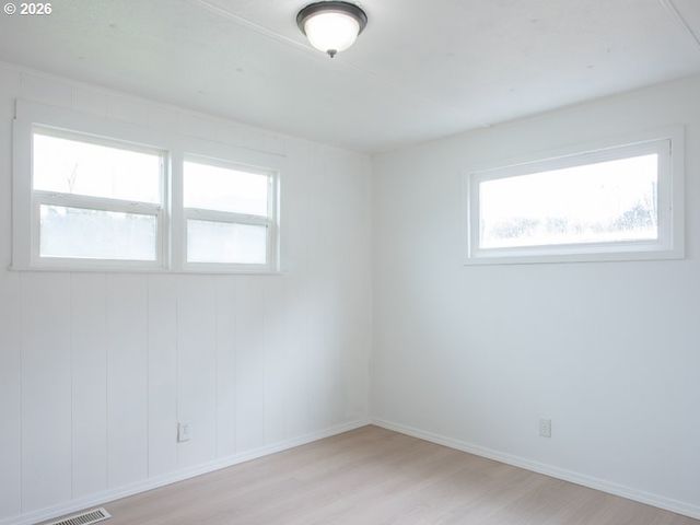 3950 COBURG Rd 52, Eugene, OR 97408