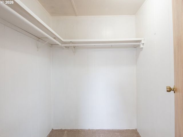 3950 COBURG Rd 52, Eugene, OR 97408