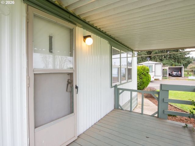 3950 COBURG Rd 52, Eugene, OR 97408