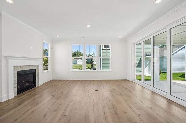 1738 Tryon Dr, Myrtle Beach, SC 29588