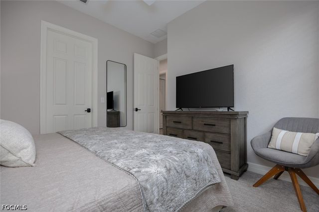 2977 Willow Ridge CT, Fort Myers, FL 33905