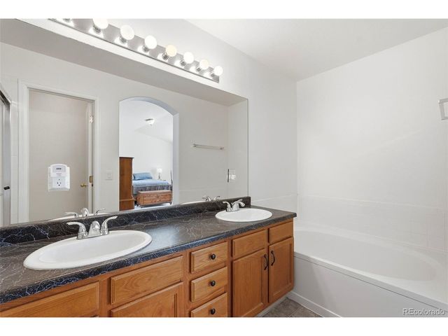 17140 Snowwood Dr, Monument, CO 80132