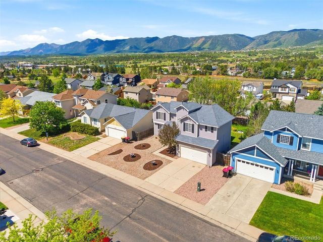 17140 Snowwood Dr, Monument, CO 80132