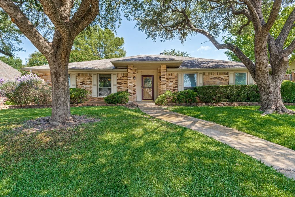 331 Swan Ridge Drive, Duncanville, TX 75137