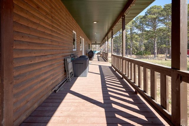 1560 Co Rd 5570, Willow Springs, MO 65793