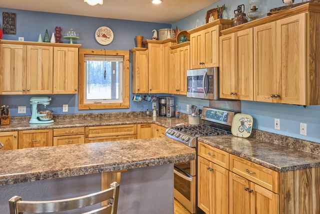 1560 Co Rd 5570, Willow Springs, MO 65793