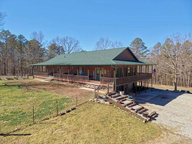 1560 Co Rd 5570, Willow Springs, MO 65793