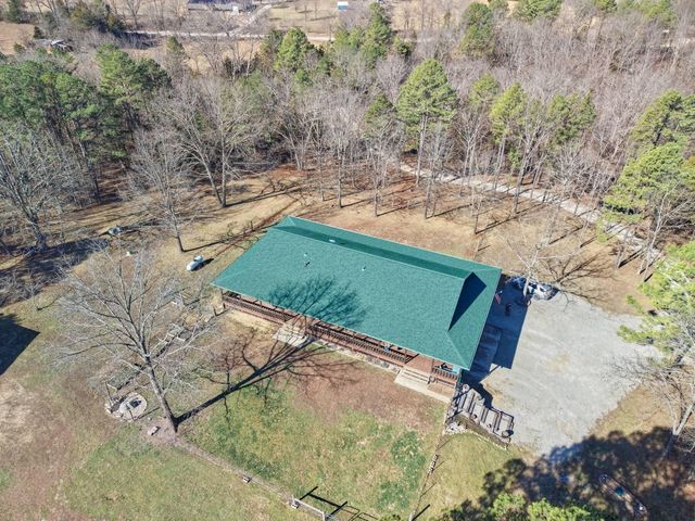 1560 Co Rd 5570, Willow Springs, MO 65793