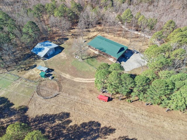 1560 Co Rd 5570, Willow Springs, MO 65793