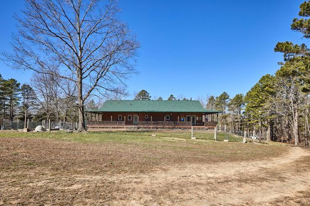 1560 Co Rd 5570, Willow Springs, MO 65793