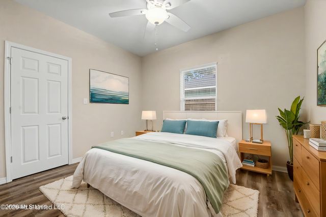 2705 N 11th Street, Ocean Springs, MS 39564