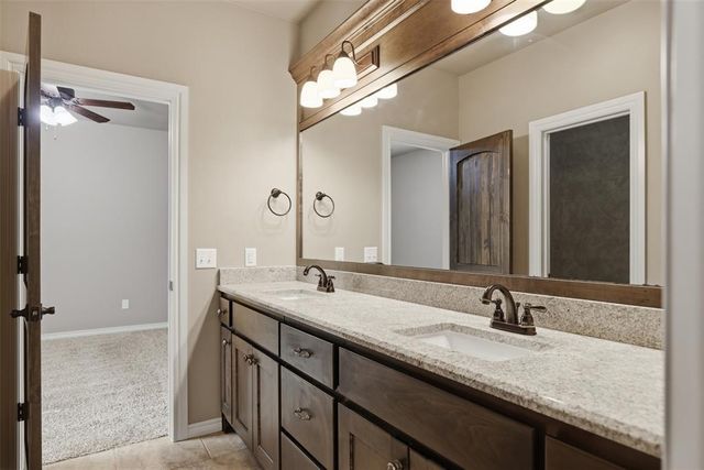 19536 Rambling Creek Drive, Edmond, OK 73012