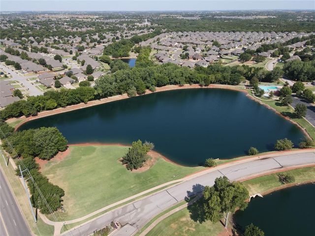19536 Rambling Creek Drive, Edmond, OK 73012