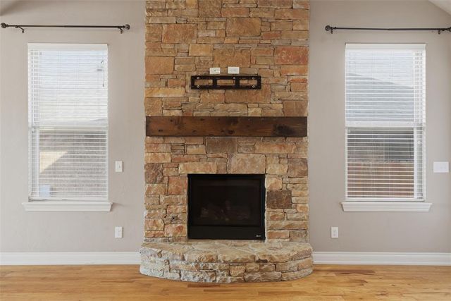 19536 Rambling Creek Drive, Edmond, OK 73012