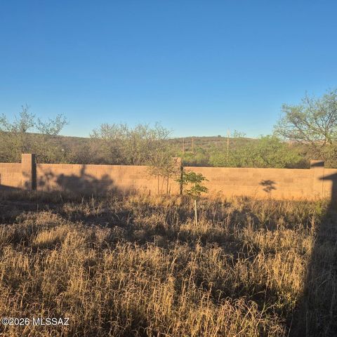 100 Calle Chiapas, Rio Rico, AZ 85648