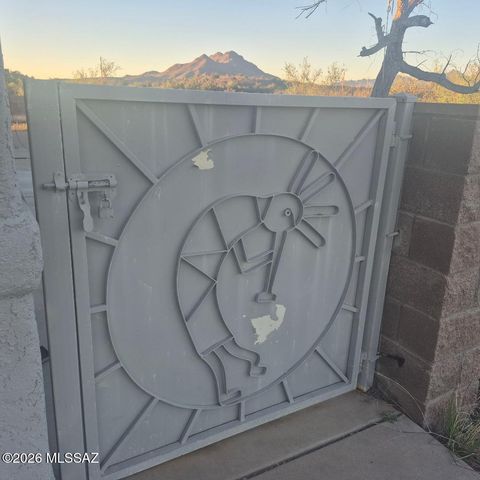 100 Calle Chiapas, Rio Rico, AZ 85648