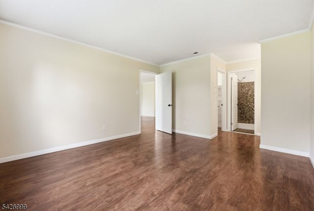 55 Oswestry Way, Franklin Twp., NJ 08873