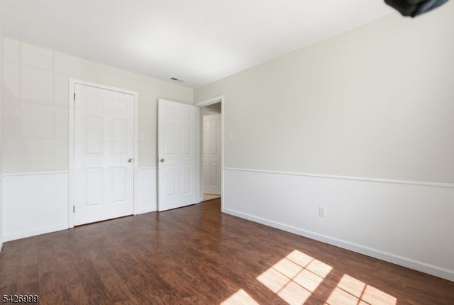 55 Oswestry Way, Franklin Twp., NJ 08873