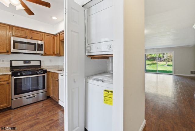 55 Oswestry Way, Franklin Twp., NJ 08873