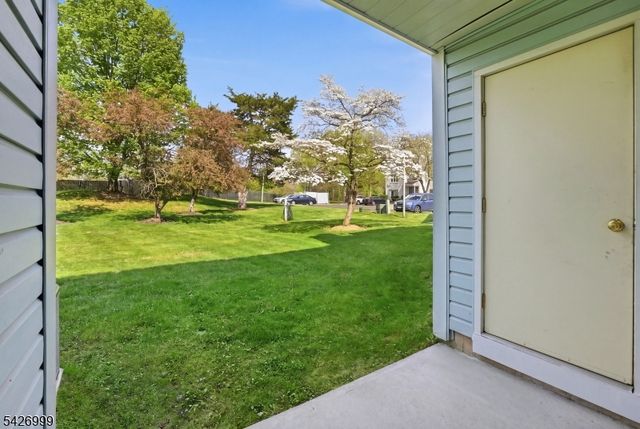 55 Oswestry Way, Franklin Twp., NJ 08873