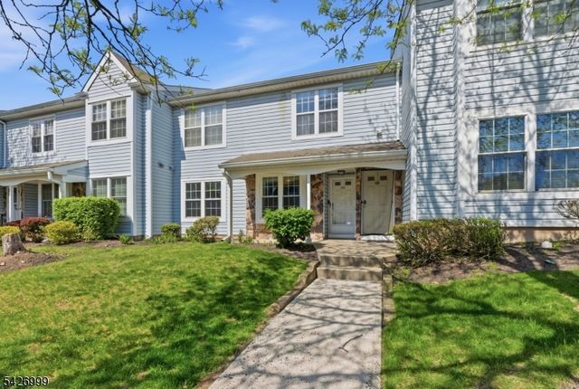 55 Oswestry Way, Franklin Twp., NJ 08873