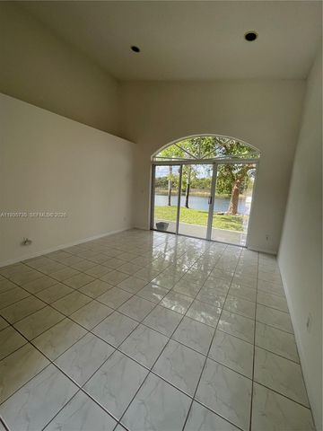 2824 SW 183rd Avenue, Miramar, FL 33029