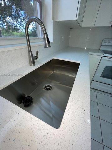 2824 SW 183rd Avenue, Miramar, FL 33029