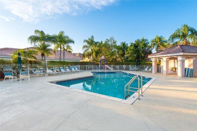 2824 SW 183rd Avenue, Miramar, FL 33029