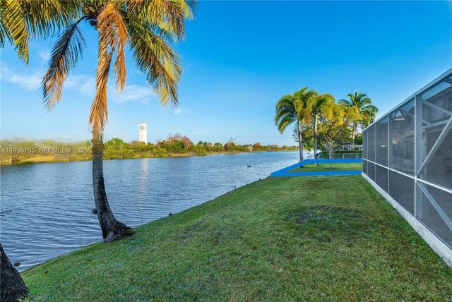 2824 SW 183rd Avenue, Miramar, FL 33029