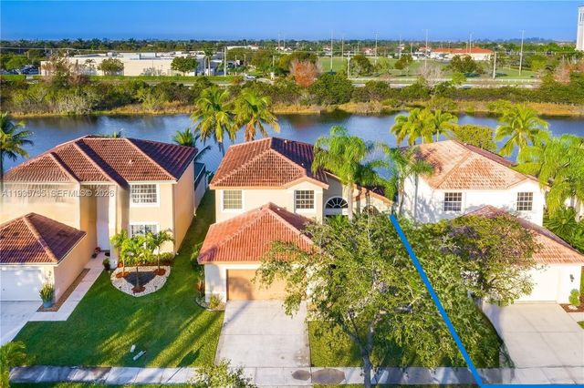 2824 SW 183rd Avenue, Miramar, FL 33029