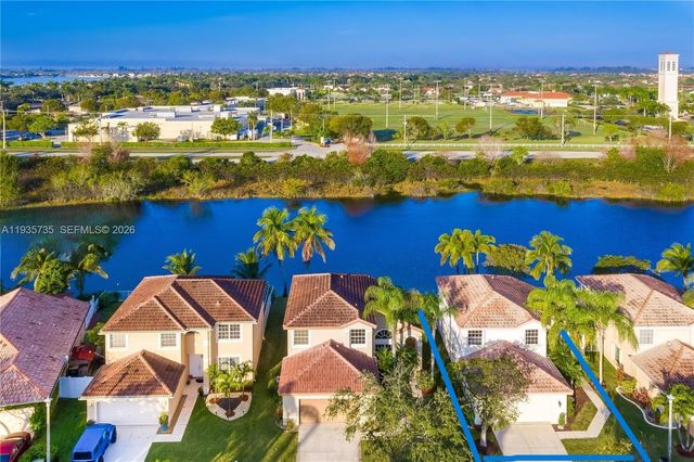2824 SW 183rd Avenue, Miramar, FL 33029