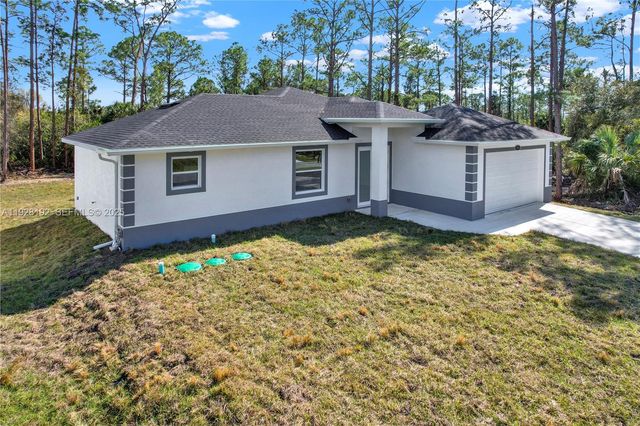 2910 Flora Ave N, Lehigh Acres, FL 33971