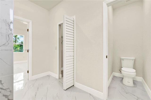 2910 Flora Ave N, Lehigh Acres, FL 33971