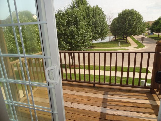 131 Enclave Circle C, Bolingbrook, IL 60440