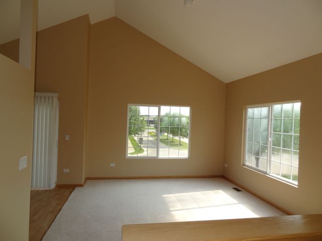 131 Enclave Circle C, Bolingbrook, IL 60440