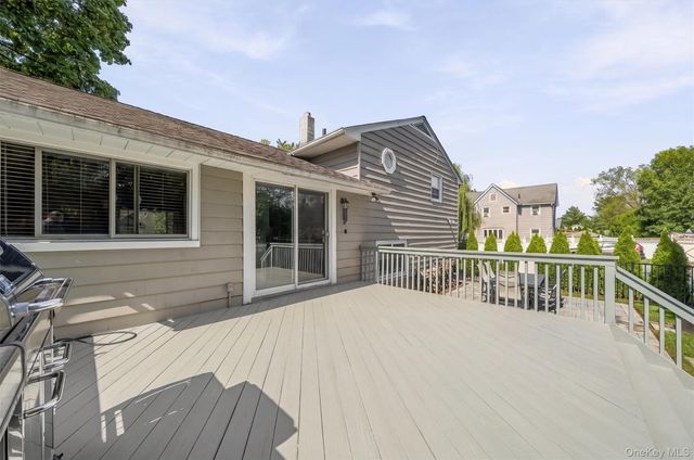 37 Lenox Avenue, Congers, NY 10920