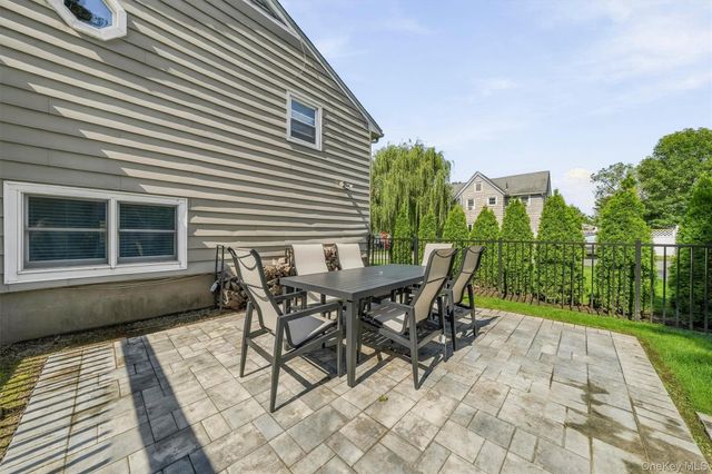 37 Lenox Avenue, Congers, NY 10920