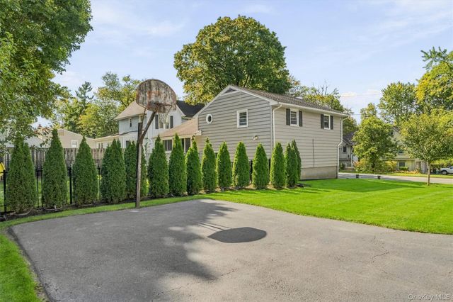 37 Lenox Avenue, Congers, NY 10920