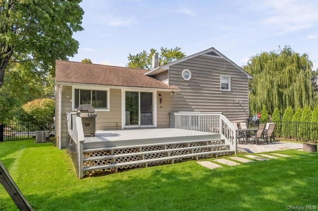 37 Lenox Avenue, Congers, NY 10920