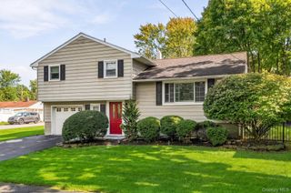 37 Lenox Avenue, Congers, NY 10920