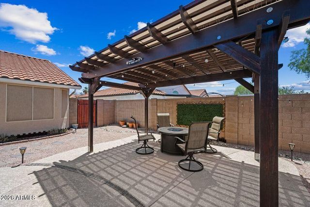 4256 E BALSAM Avenue, Mesa, AZ 85206