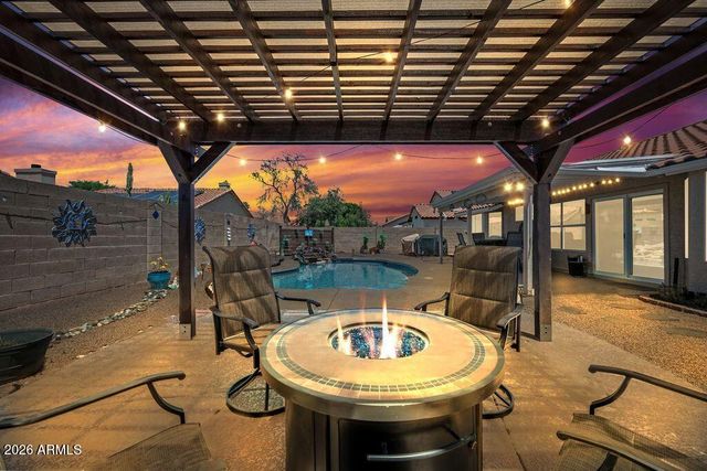 4256 E BALSAM Avenue, Mesa, AZ 85206