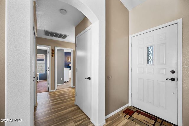 4256 E BALSAM Avenue, Mesa, AZ 85206