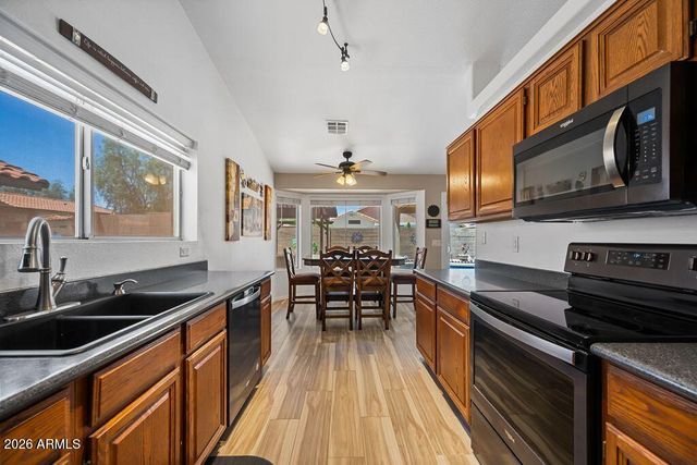 4256 E BALSAM Avenue, Mesa, AZ 85206