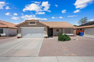 4256 E BALSAM Avenue, Mesa, AZ 85206