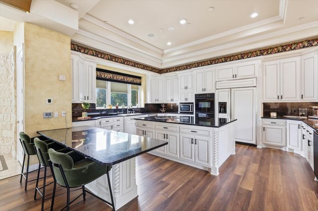 2200 Winthrop Hill Road, Denton, TX 76226